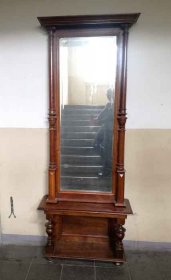 gruenderzei-spiegel-mit-saeulen-und-konsole-nuss-um-1880.1
